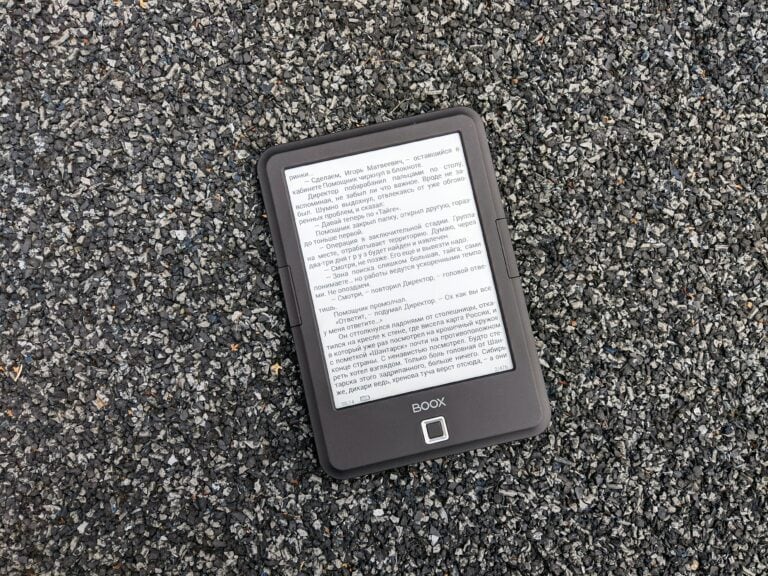 Do E-books Strain Your Eyes More Than Paper Books?