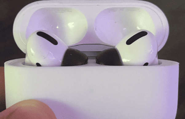 Can AirPods Connect If the Case Is Dead?