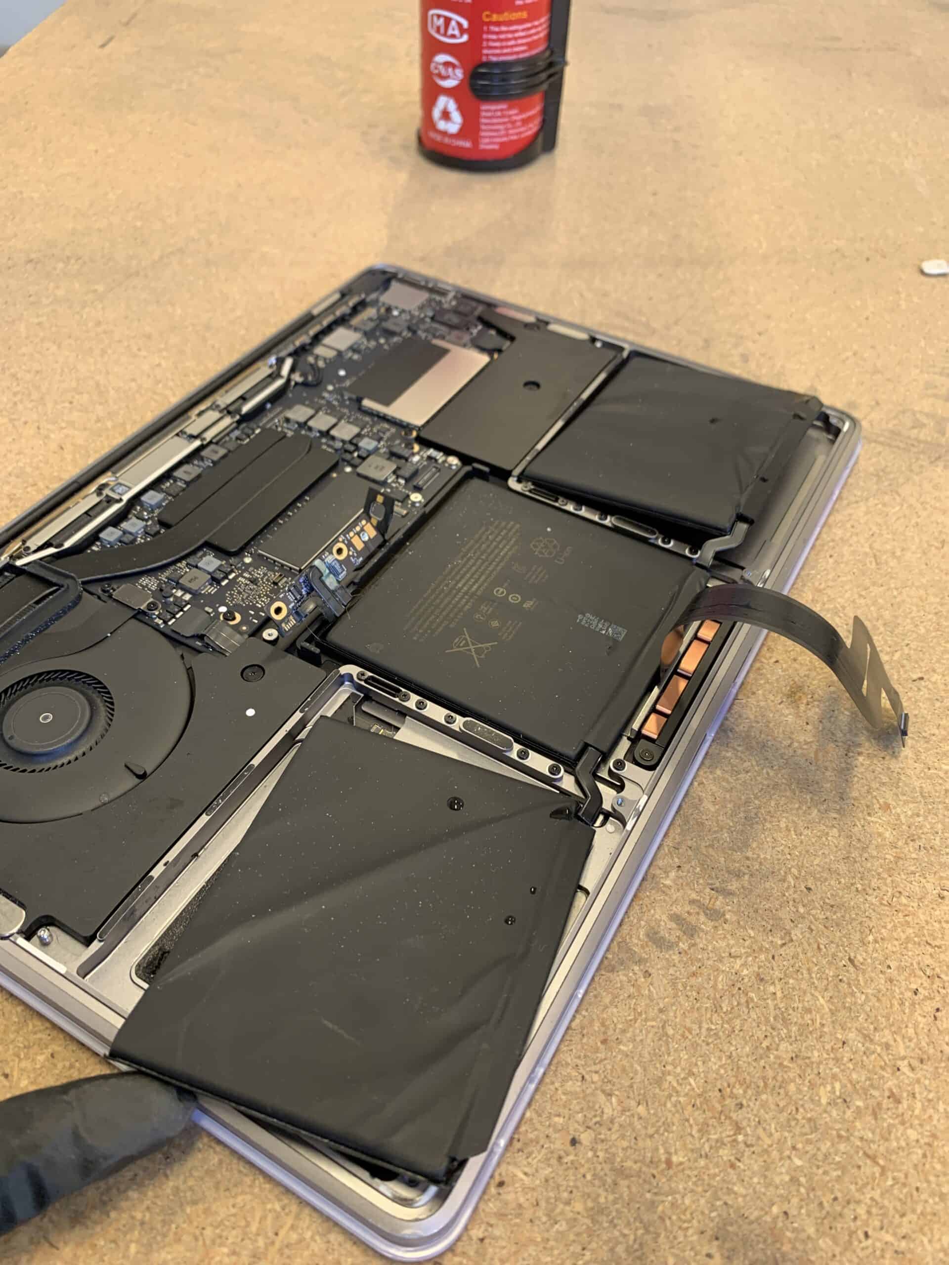 Macbook Battery Leaking
