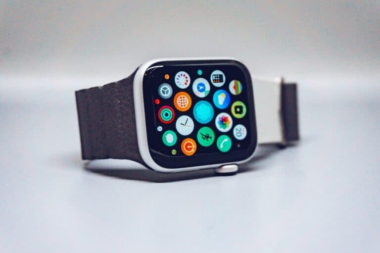 Can Your Apple Watch Work Without Your Phone?