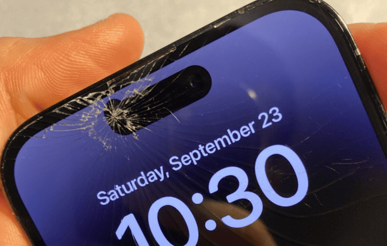 How To Fix A Cracked Phone Screen