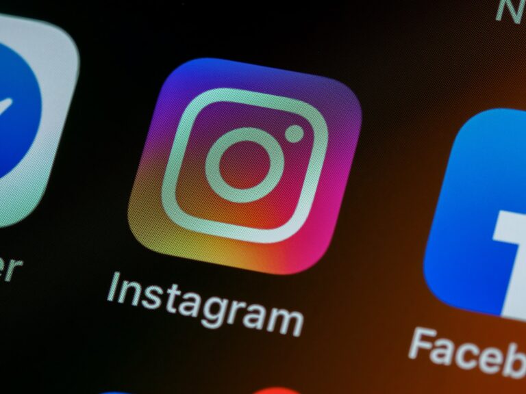 Facebook’s Acquisition of Instagram: A Move That Redefined Social Media