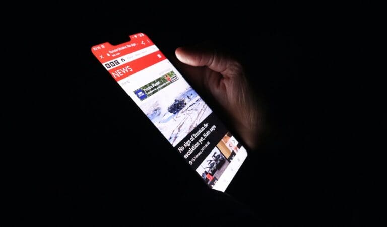 iPhone Keeps Scrolling Up: SOLUTION