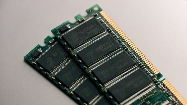 Is It Better To Buy One Stick of 32GB RAM or Two Sticks of 16GB Each?