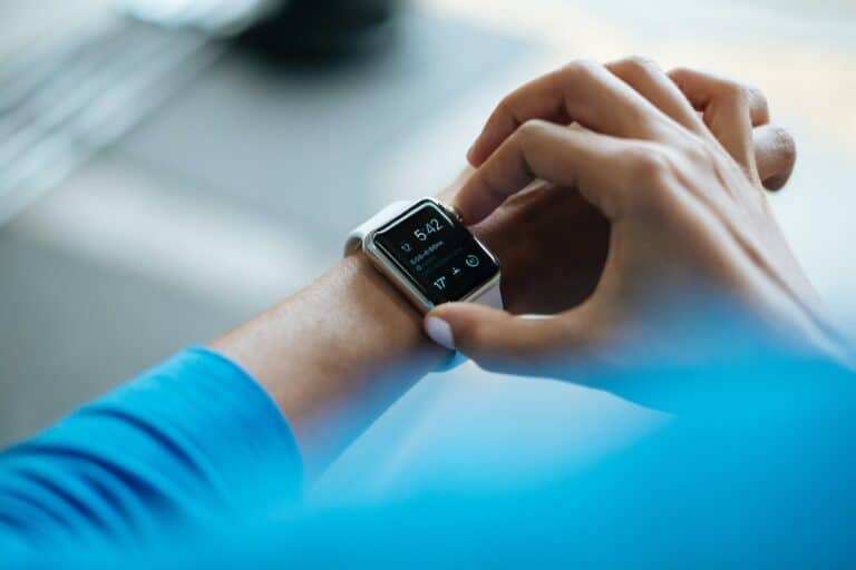 How You Can Use An Apple Watch To Track Your Blood Pressure
