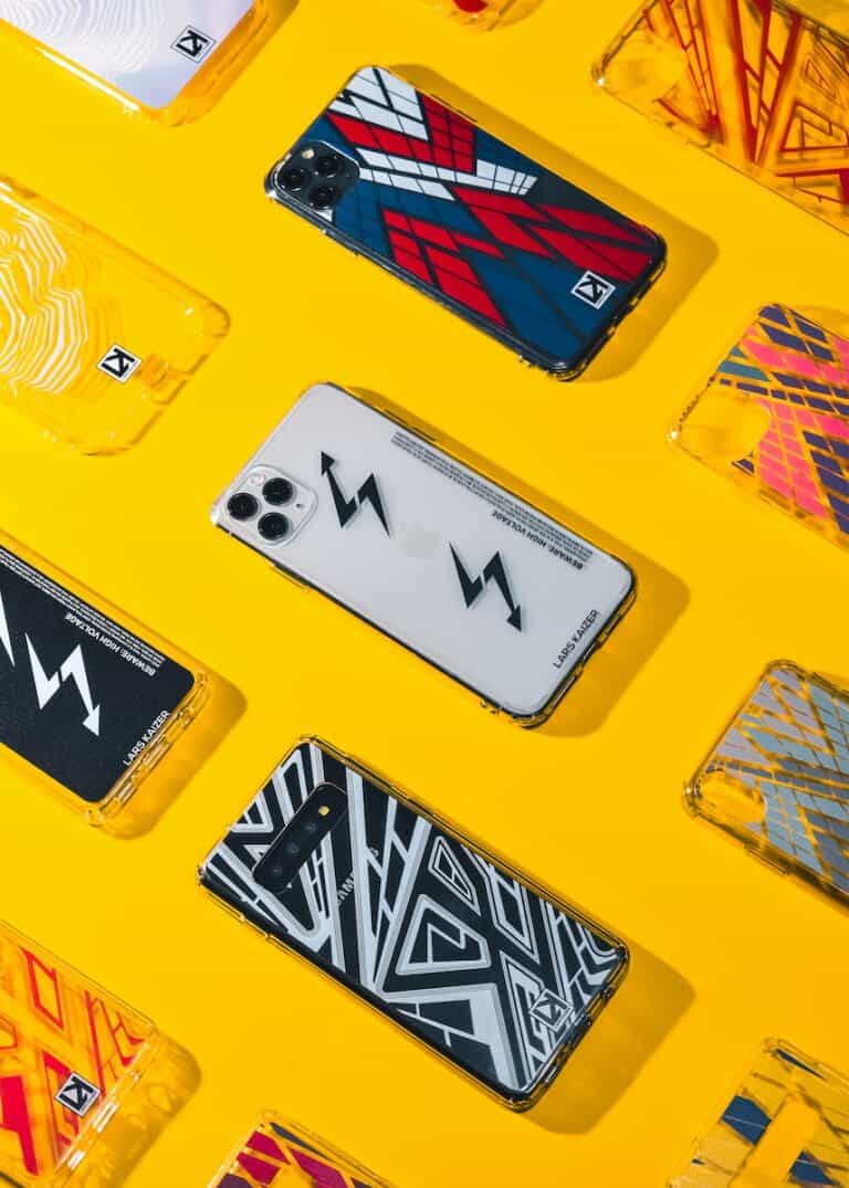 How to Choose the Best Protective Case for Your Cell Phone