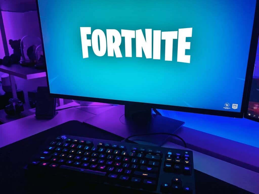 how much space does fortnite take up        <h3 class=