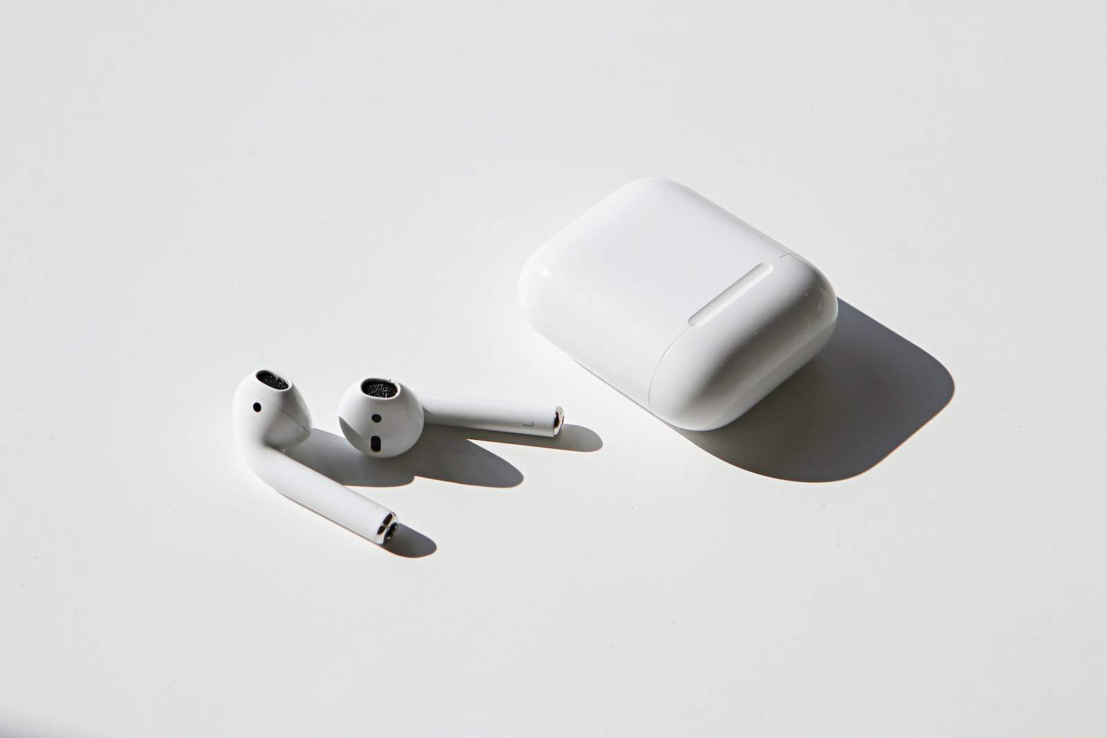 AirPods: How long do they last? Can you extend the lifespan? - SoundGuys