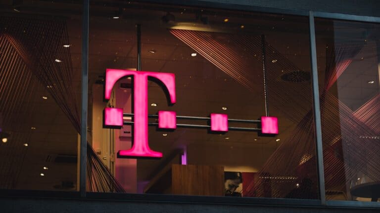 T-Mobile Glitch Triggers False Voicemail PIN Change Alerts