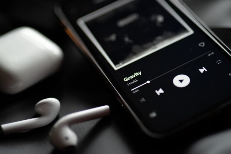 How to Make a Music Playlist on Your Phone