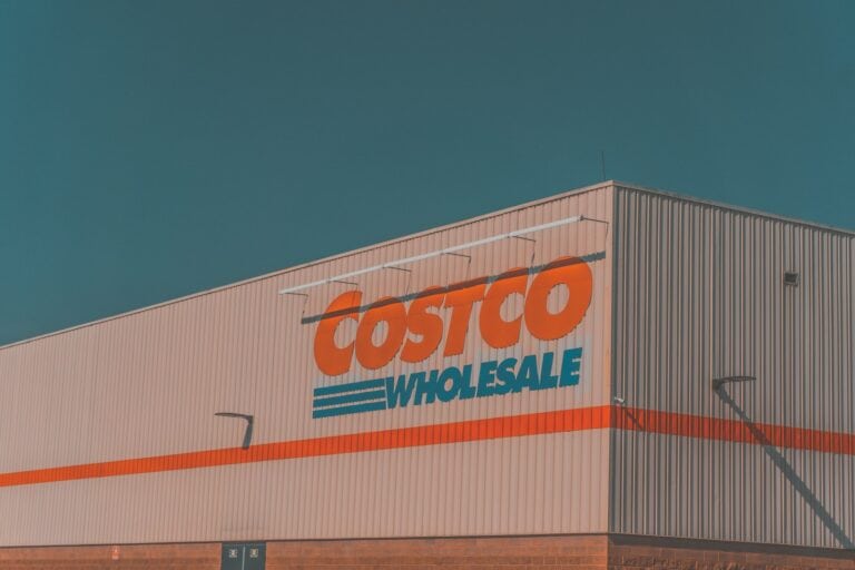 Does Costco Business Center Sell Food: Your Guide to Wholesale Shopping