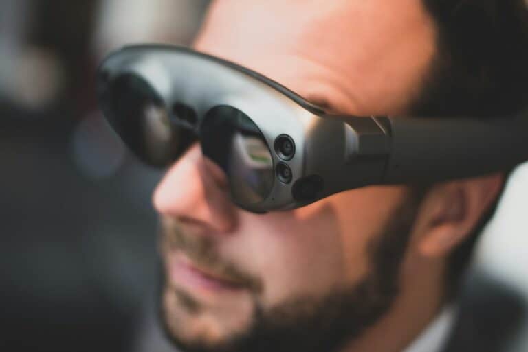 Unlocking the Potential of Metaverse Glasses: A Guide for Tech Enthusiasts