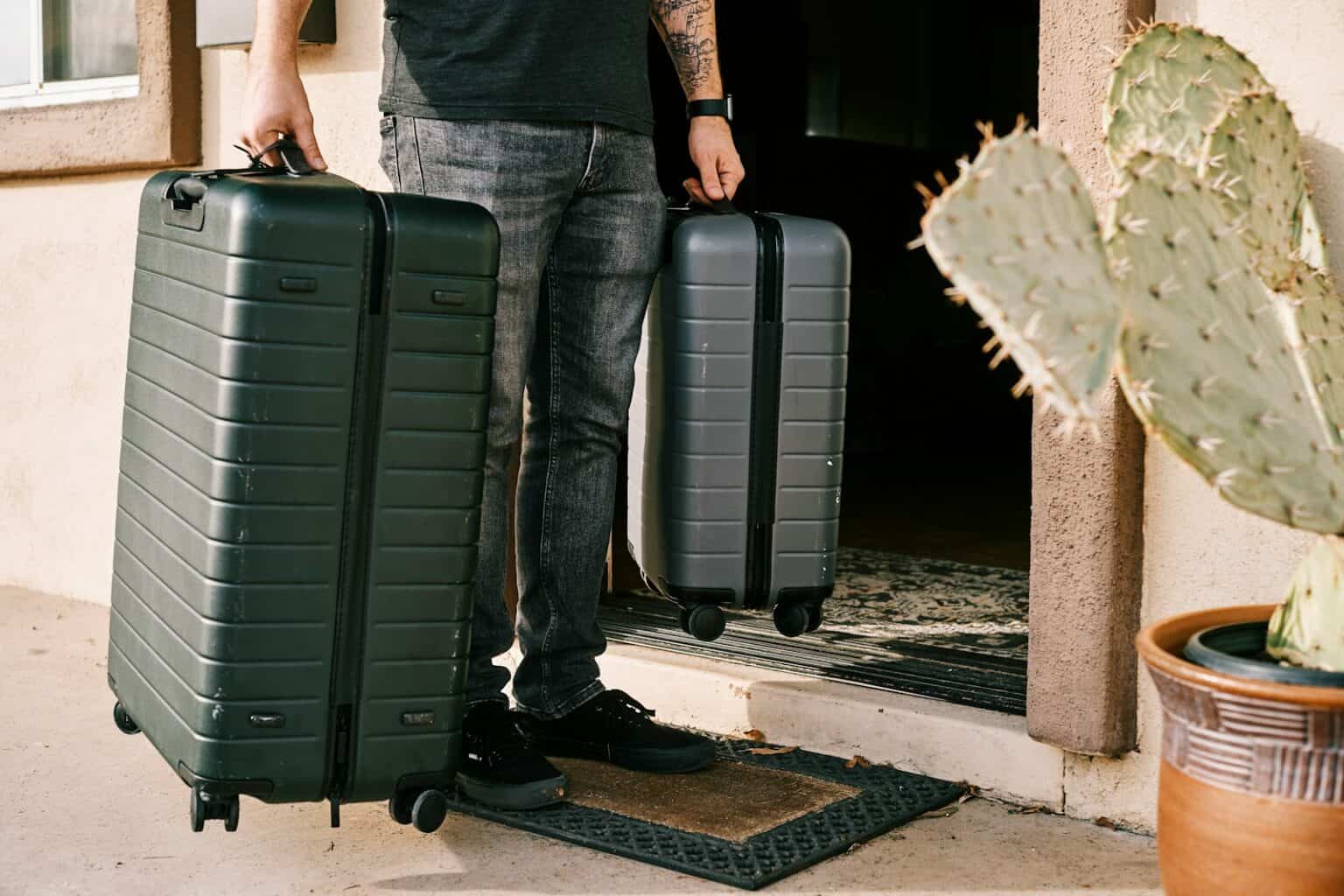 Best Carry On Luggage Top Picks for Efficient Travel in 2024 GadgetMates