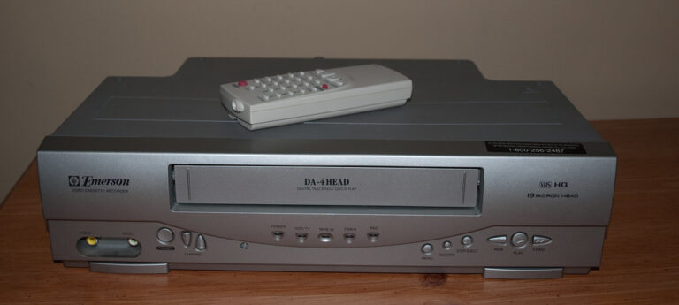 How to Fix a VCR: Simple Troubleshooting and Repair Tips
