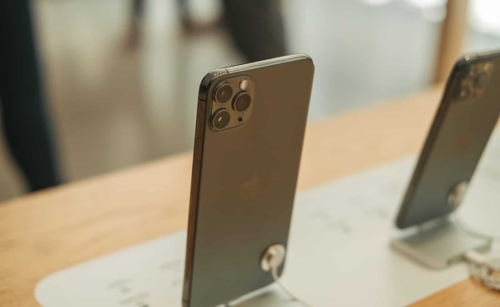 Phone Store Displays