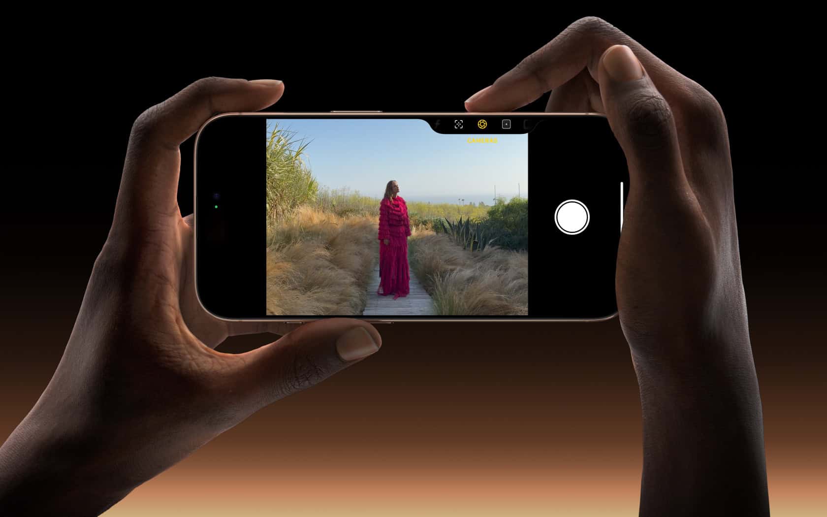 iPhone 16 Camera