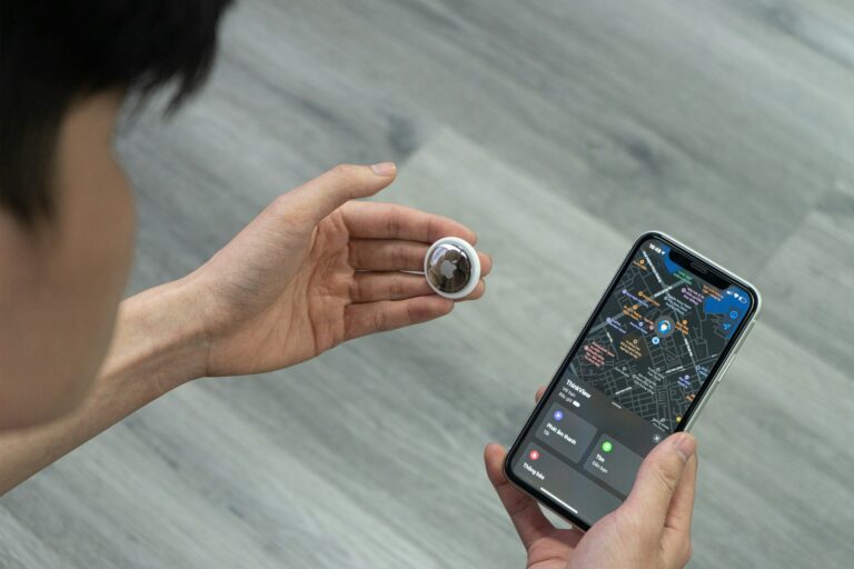 Can Your AirTag Be Connected to Two Phones?